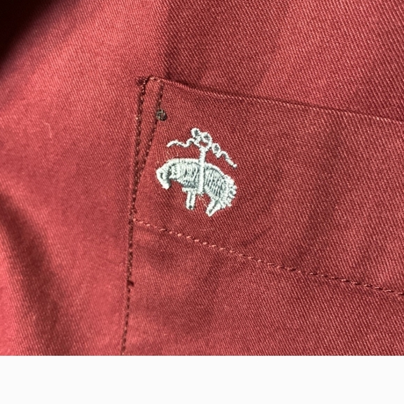 Brooks Brothers (M) - Picture 4 of 10